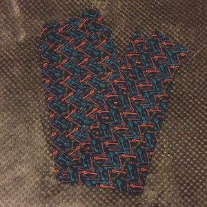 🚨FINAL Sale🚨 LulaRoe Vintage Key Leggings TC